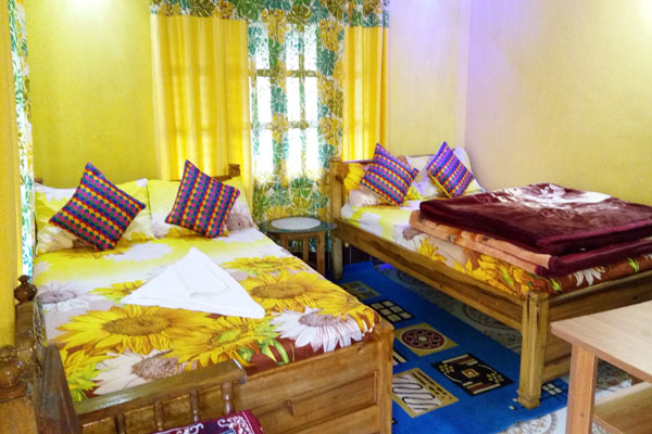 Four Bedded Room- Homestay In Takdah
